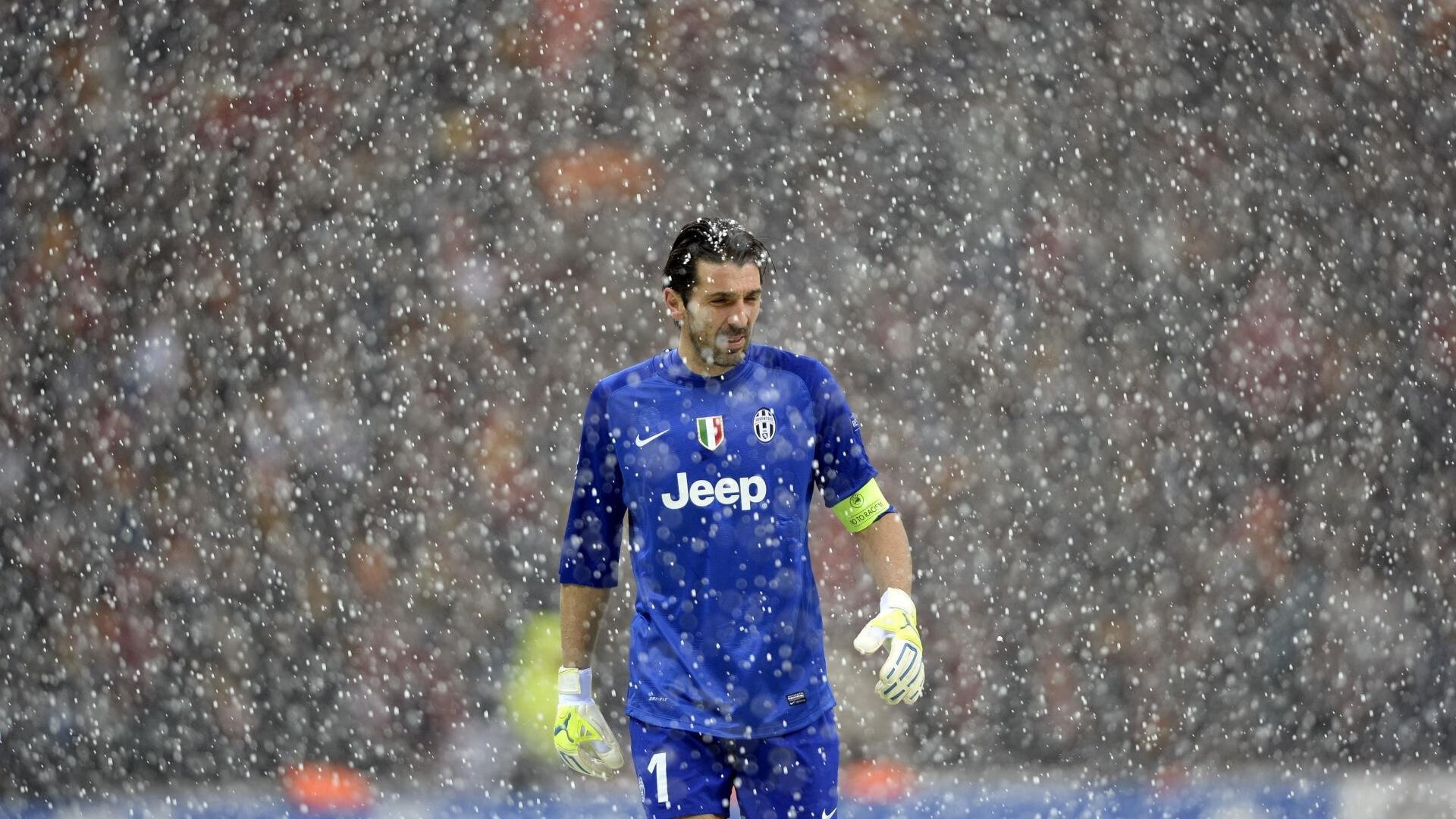 巴斯托尼压力下完成爆发，佛罗伦萨淘汰突尼斯，一场足球与文明的心灵对话