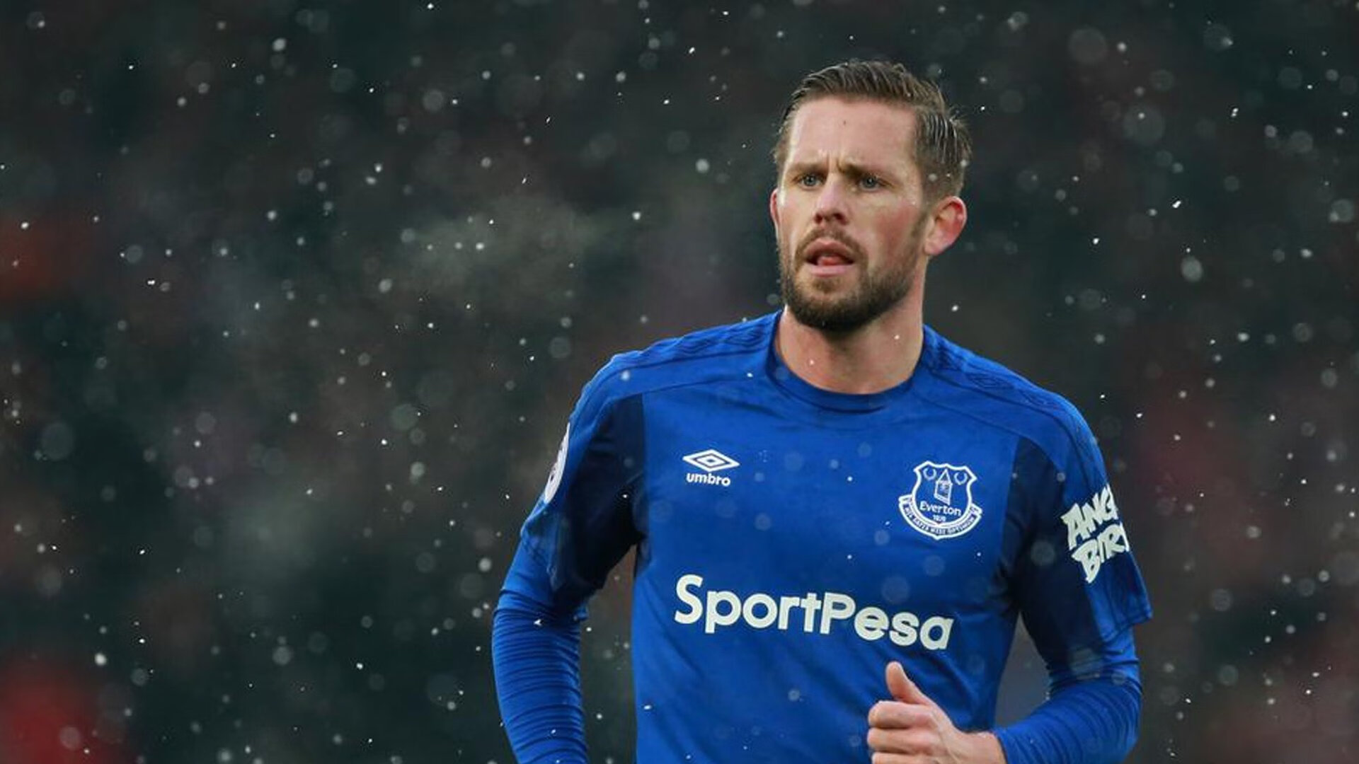 硬仗取胜!广东队力克马刺,爱德华兹成关键先生