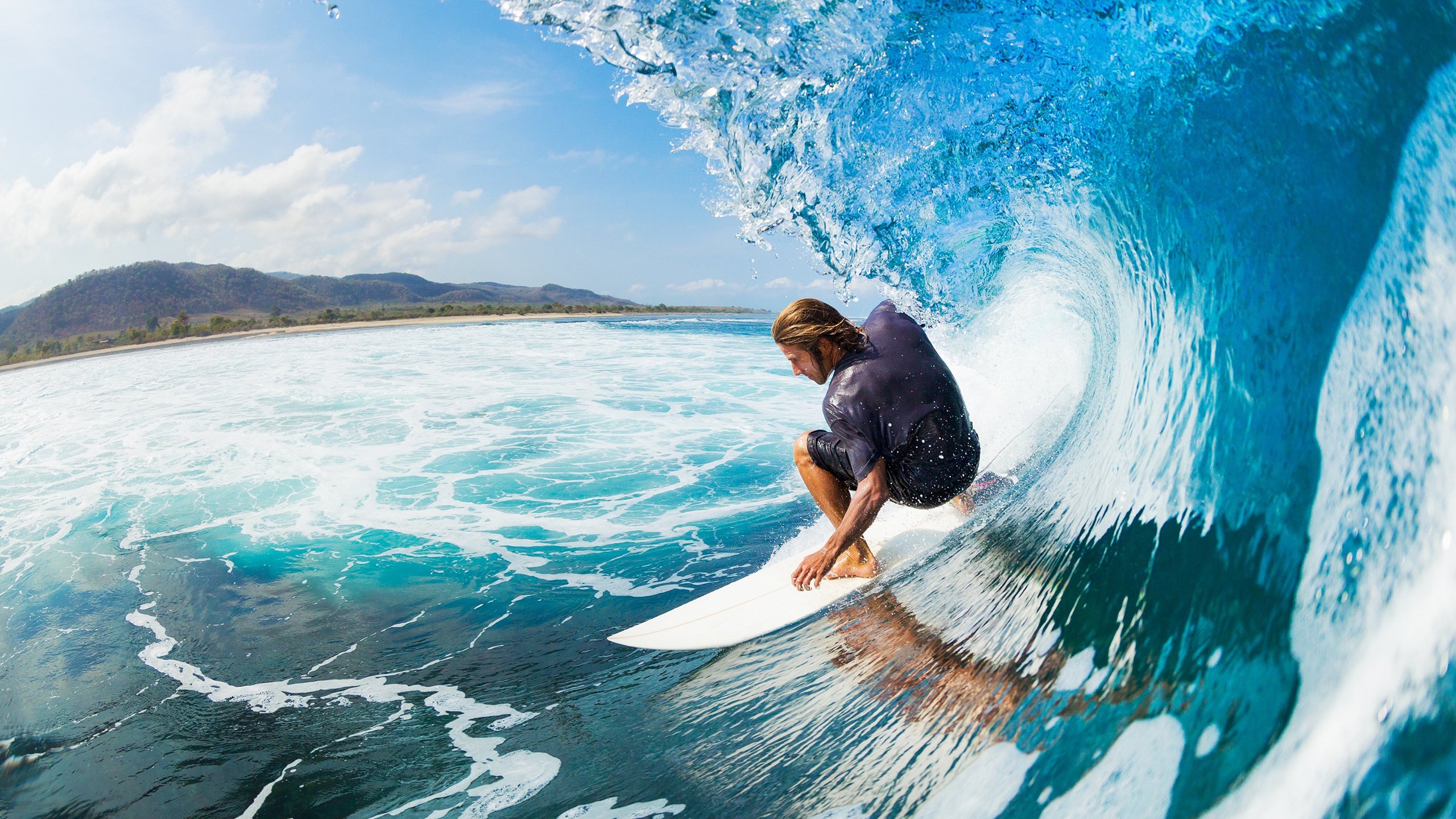 东契奇爆发映照广东队决胜局，当个人英雄主义遭遇东方集体智慧